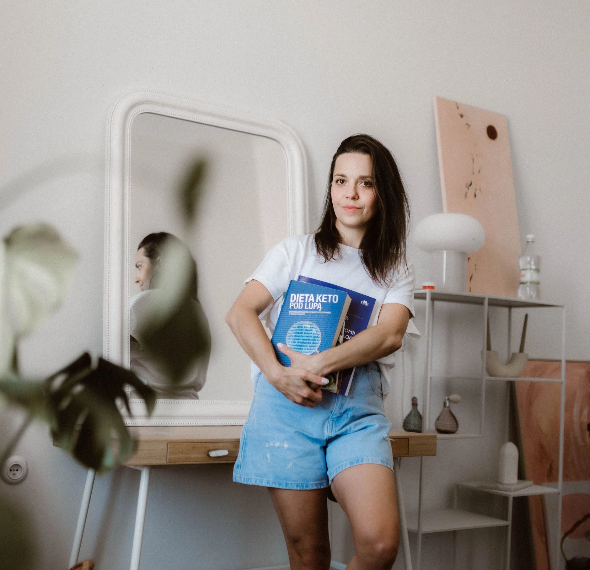 zaneta bogdziewicz z ksiazkami dieta keto pod lupa i inna literatura dietetyczna